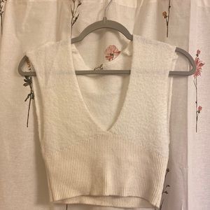 Like new: fuzzy tank.